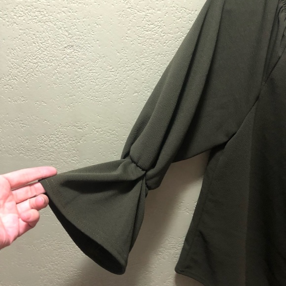 NWT Boohoo Size 14 Green off the shoulder top/pant - Picture 4 of 9